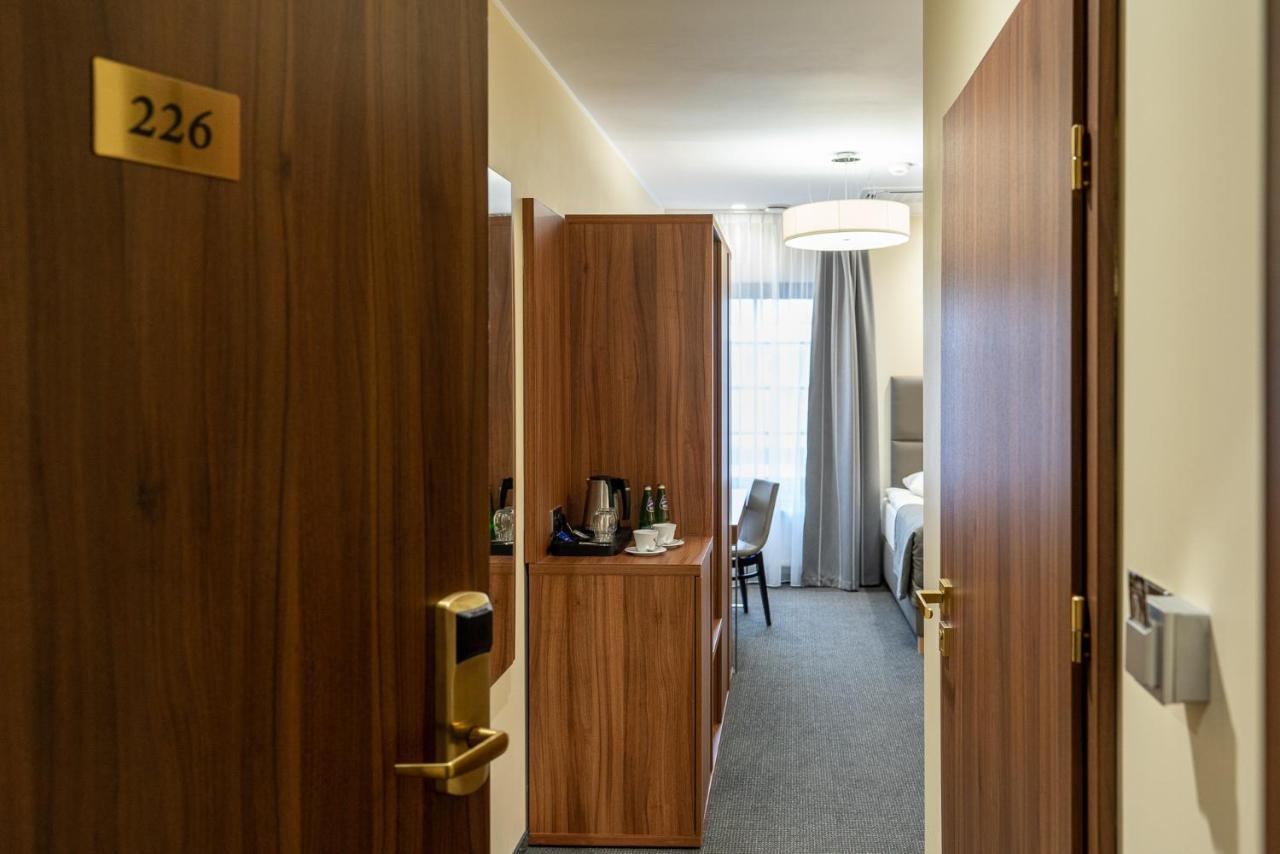 Hotel Wodnik Бидгощ Екстер'єр фото